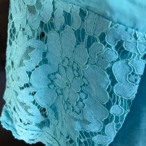 Top for skirts or jeans